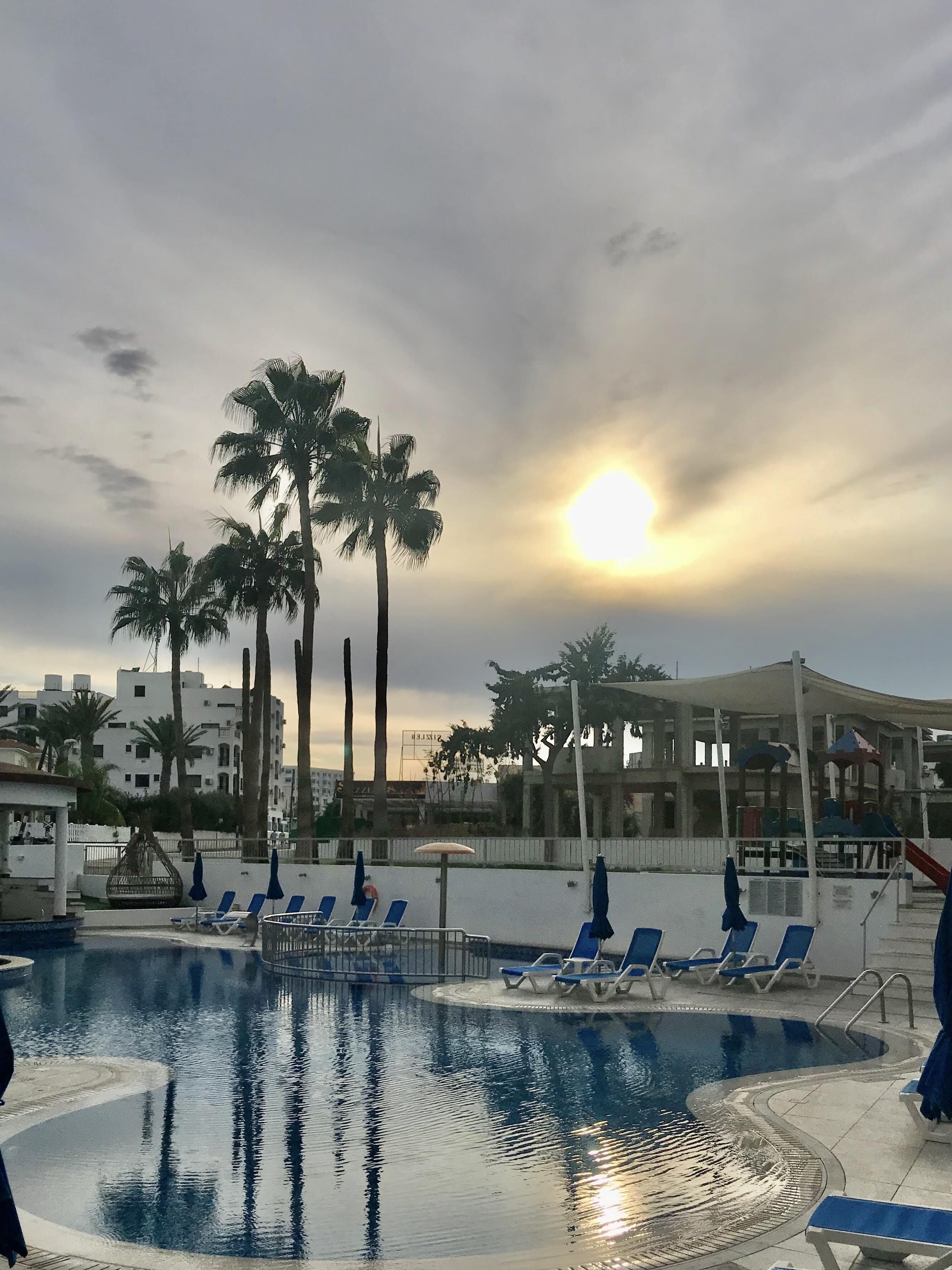 Photo - Captain Pier Hotel