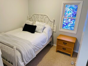 2 soverom, wi-fi (inkludert) og sengetøy