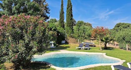 Cute shepherd's house from 1892, with swimming pool, 4p
