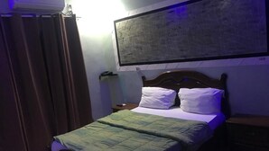 Classic Double Room - RÉSIDENCE ZEINA (Dakar)