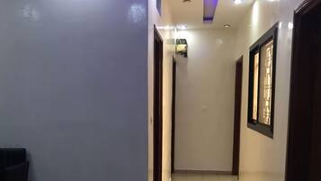 Handrails in hallways