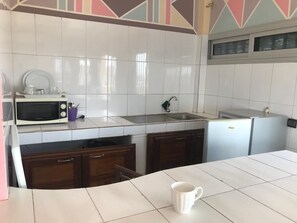 Deluxe Apartment | Private kitchenette - RÉSIDENCE ZEINA (Dakar)