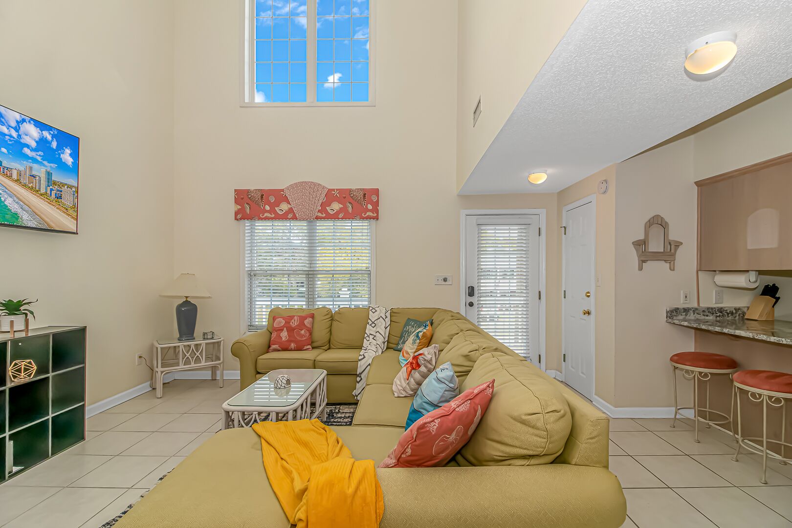 Discount! Steps to the beach 🏖  Pool, Arcade, Family beach home, WI-Fi