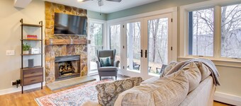 Modern Nellysford Getaway on 40 Private Acres!