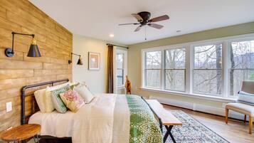 3 bedrooms, desk, iron/ironing board, WiFi