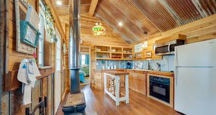 Pet-Friendly Kerrville Vacation Rental Farmhouse