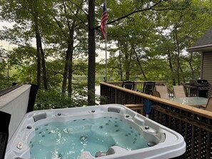 Bain à remous extérieur