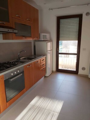 Fridge, microwave, oven, stovetop - Campo Grande (Cavallino)