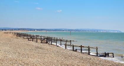 3 bedroom accommodation in Pevensey Bay