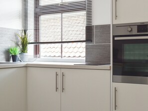 Dishwasher - High Street Apartment (Kessingland)