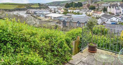 3 bedroom accommodation in Salcombe