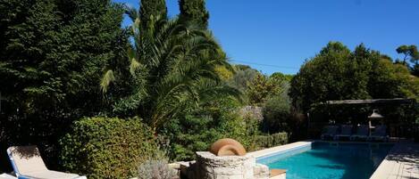 屋外プール、温水プール