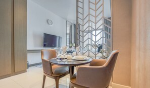 تناول الطعام