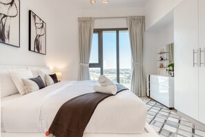 2 bedrooms, in-room safe, iron/ironing board, free WiFi