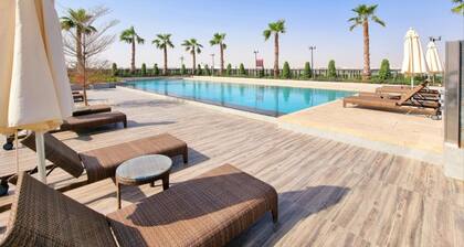 Tranquil 3BR Townhouse at Albizia Damac Hills 2 by Deluxe Holiday Homes