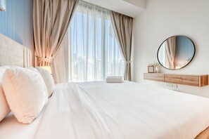 1 bedroom, in-room safe, iron/ironing board, free WiFi