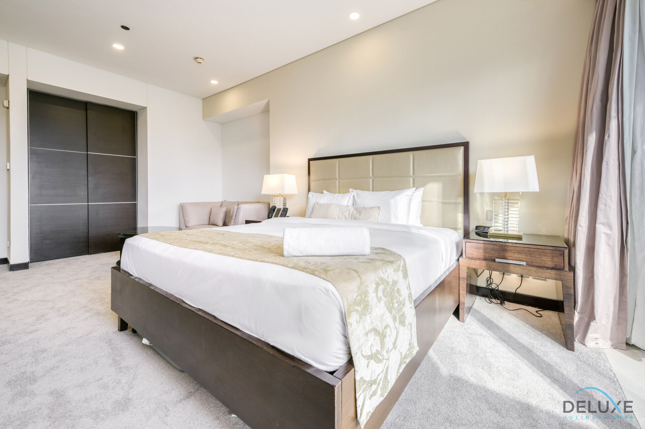 1 soverom, safe på rommet, strykejern/-brett og wi-fi (inkludert)