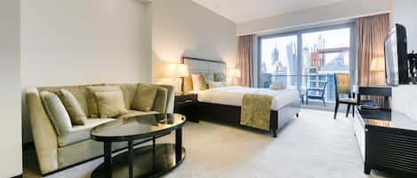 In-room safe, iron/ironing board, free WiFi, bed sheets