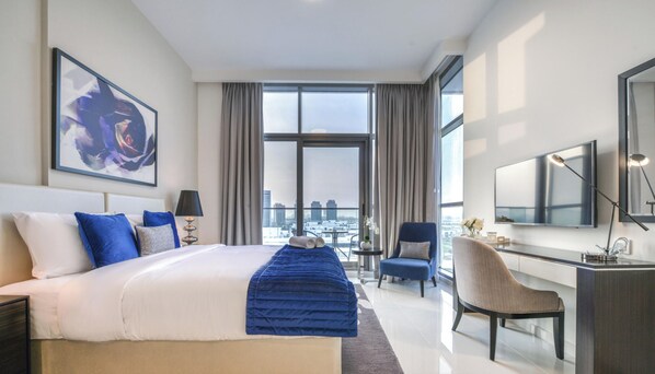 Iron/ironing board, free WiFi, bed sheets