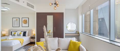 アイロン / アイロン台、WiFi (無料)、ベッドシーツ