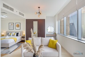 Bügeleisen/Bügelbrett, kostenloses WLAN, Bettwäsche