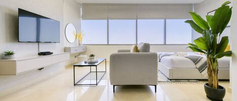 Bügeleisen/Bügelbrett, kostenloses WLAN, Bettwäsche