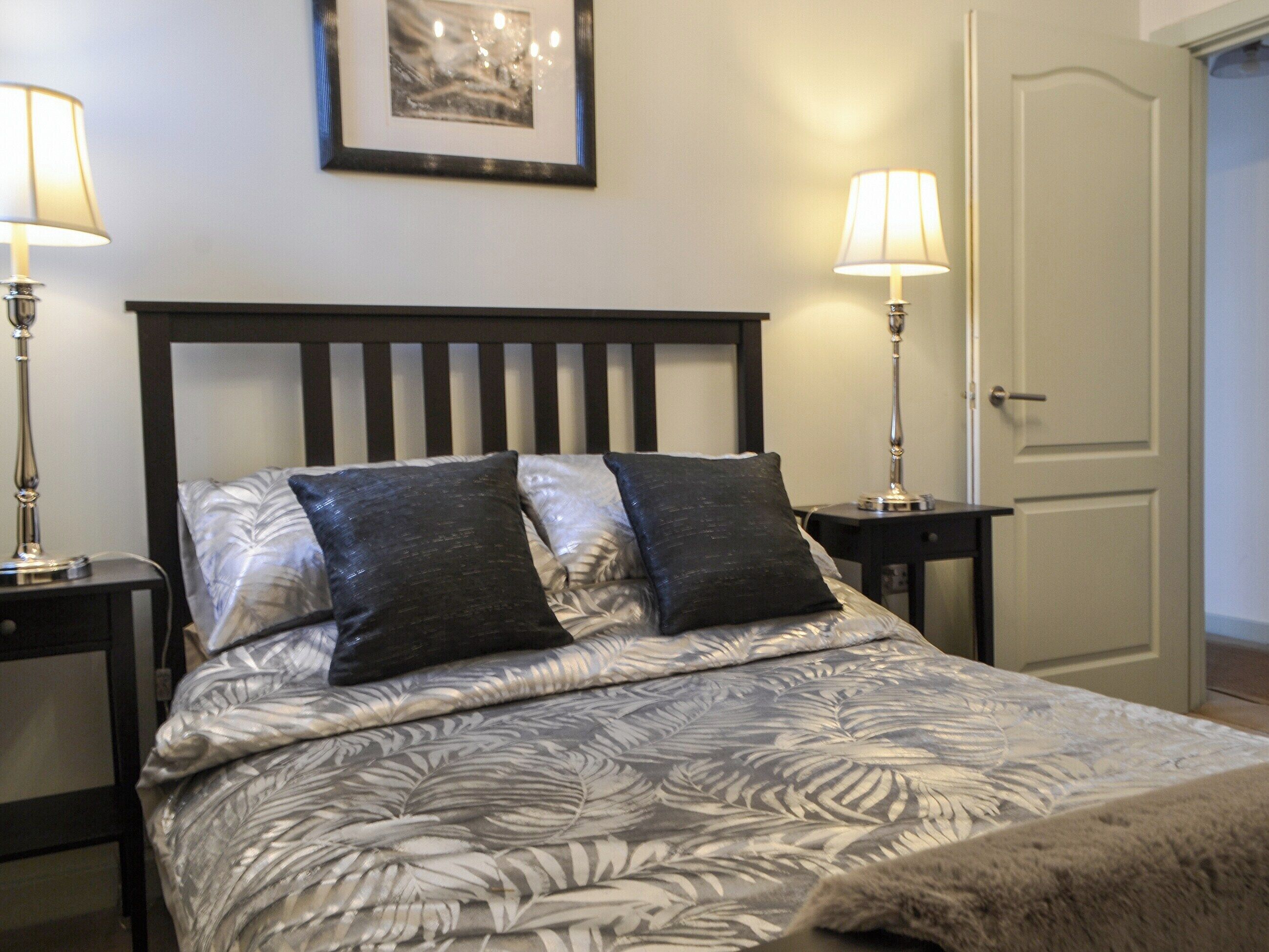 2 chambres, accès au Wi-Fi (inclus), literie fournie
