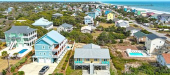 Carolina House - Steps to Beach, Fantastic Location!  Walk to All Attractions