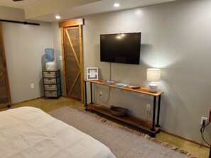 1 habitación, tabla de planchar con plancha, wifi y ropa de cama 