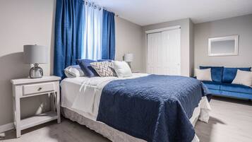 3 chambres, bureau, Wi-Fi gratuit, draps fournis