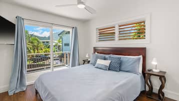 5 Schlafzimmer, Schreibtisch, Bügeleisen/Bügelbrett, Reisekinderbett