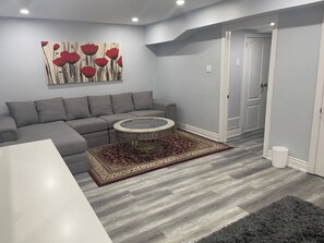 Smart TV - Beautiful One bedroom basement apartment (Toronto)