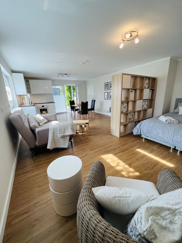 1 bedroom, free WiFi, bed sheets