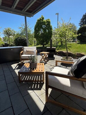 Terrace/patio - Modern vacation apartment with feel-good terrace in Beerfelden (Oberzent)