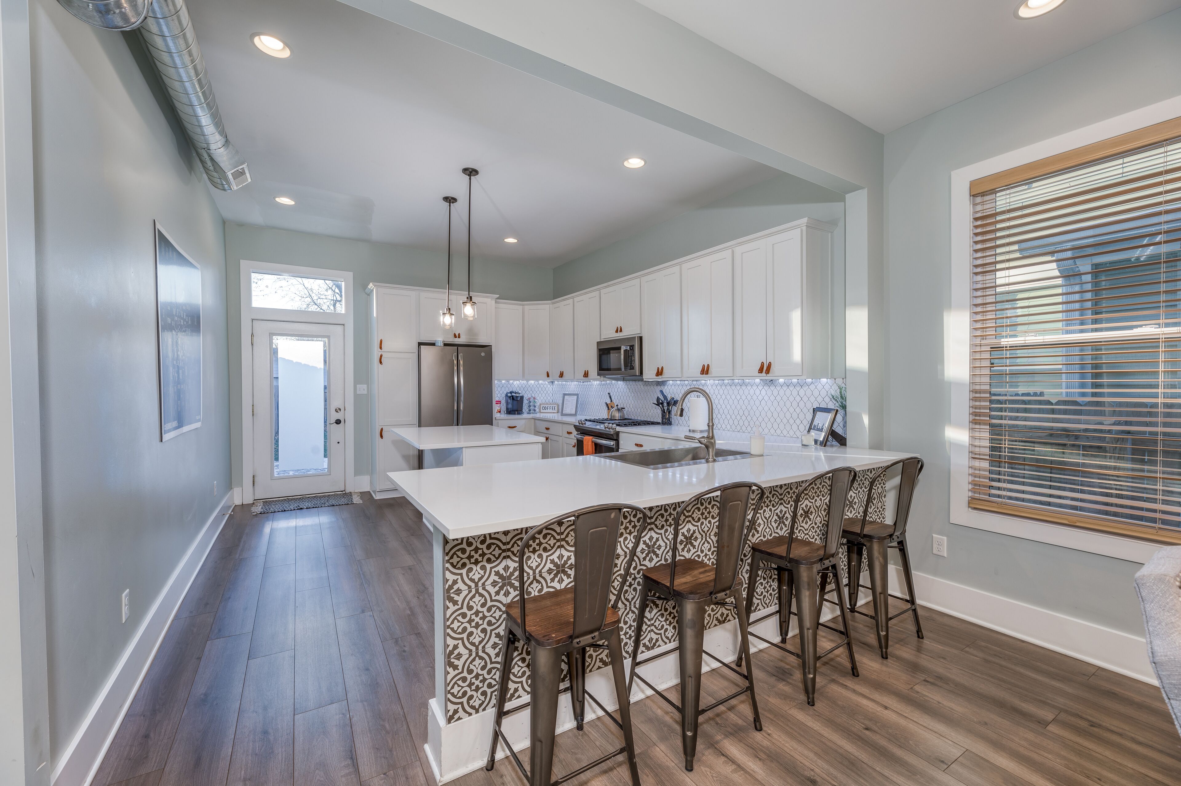 HGTV Good Bones Cozy Two Bedroom Duplex