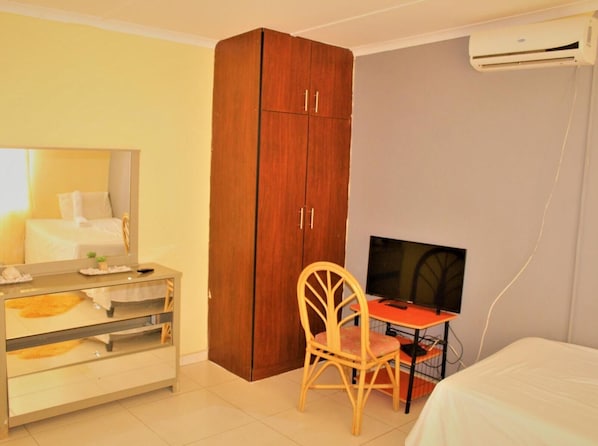 Family Suite | Living area