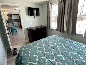 3 bedrooms, WiFi, bed sheets, wheelchair access
