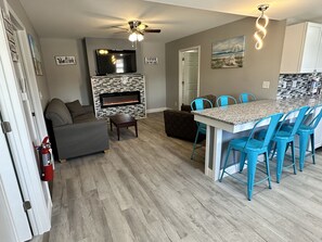 TV connectée, cheminée