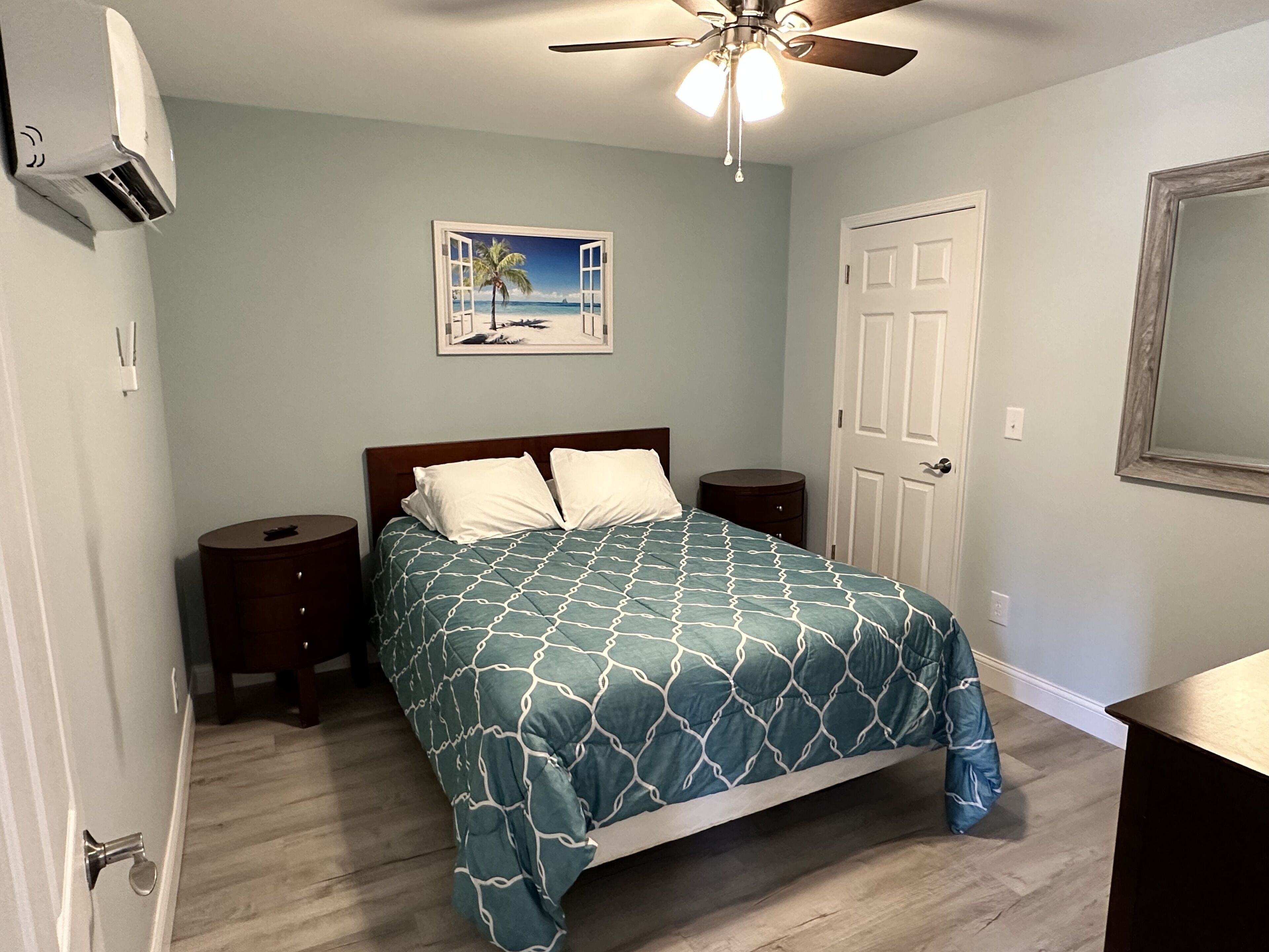 3 bedrooms, WiFi, bed sheets, wheelchair access