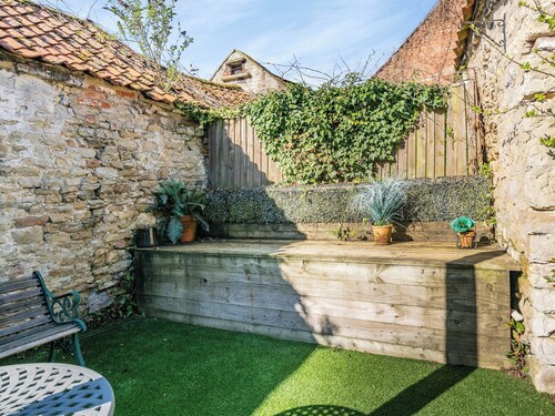 Beverley House - UK43519