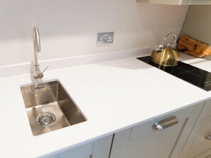 Private kitchen - Askival Studio - UKC6563 (Mallaig)