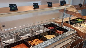 Esmorzar diari d'autoservei gratuït 