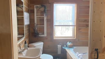 Jetted tub, towels