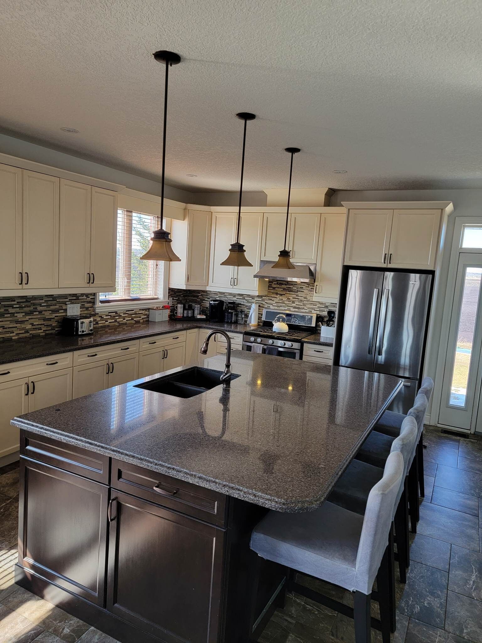 Full Country Farm House