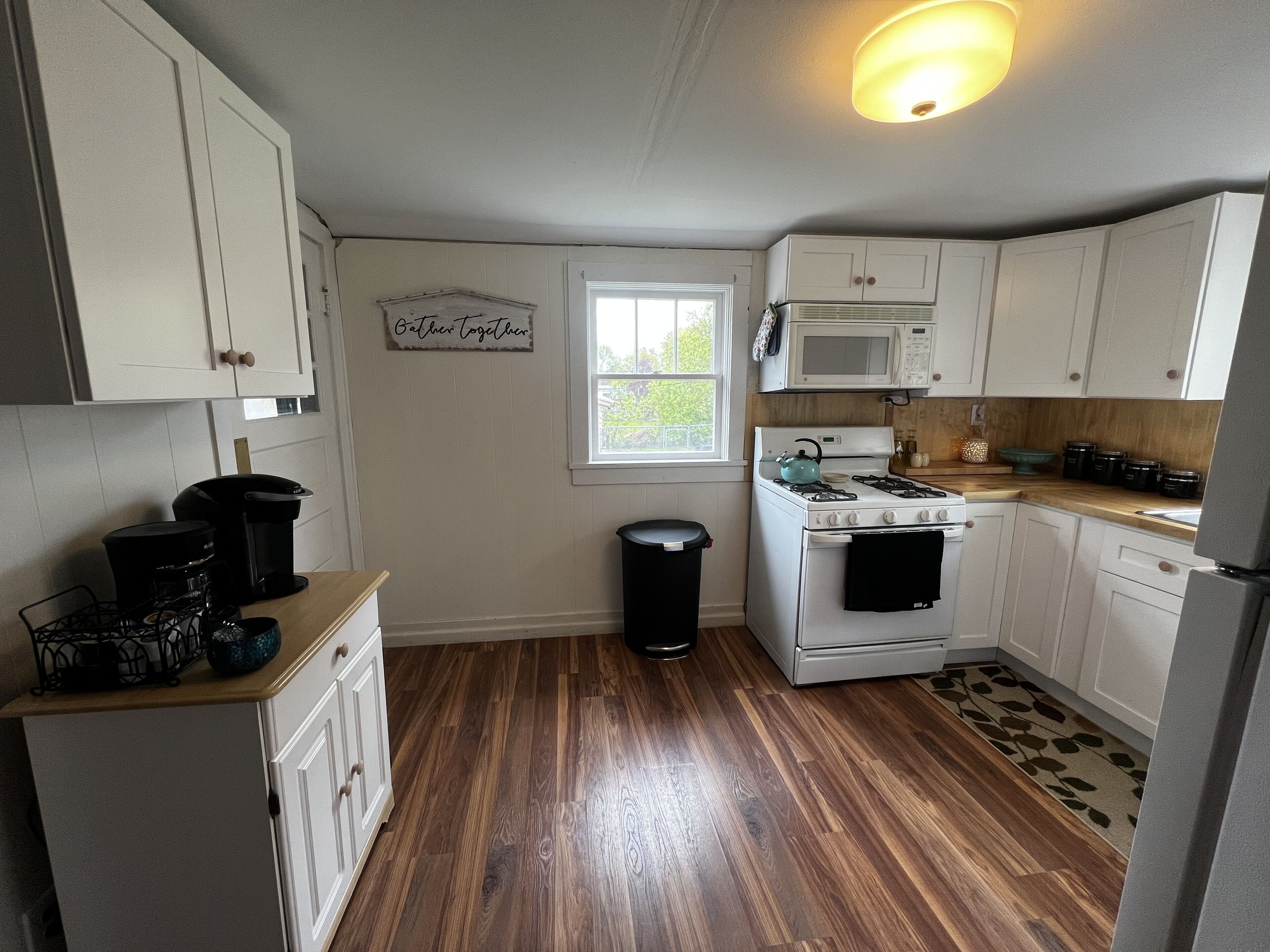 Cheboygan’s Bellant Street Bungalow - Northern Michigan Destination Hotspot!