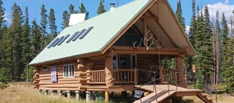 Off the grid cabin on private land surrounded by national forest.