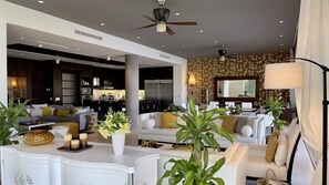 Smart TV, books, stereo