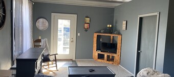 Light and Airey new apartment on Apple Orchard minutes from Sylvan Beach