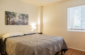1 quarto, ferros/tábuas de passar roupa, Wi-Fi de cortesia