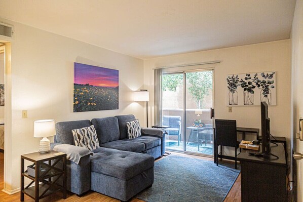 TV - Tucson Casa Club Condo (Tucson)